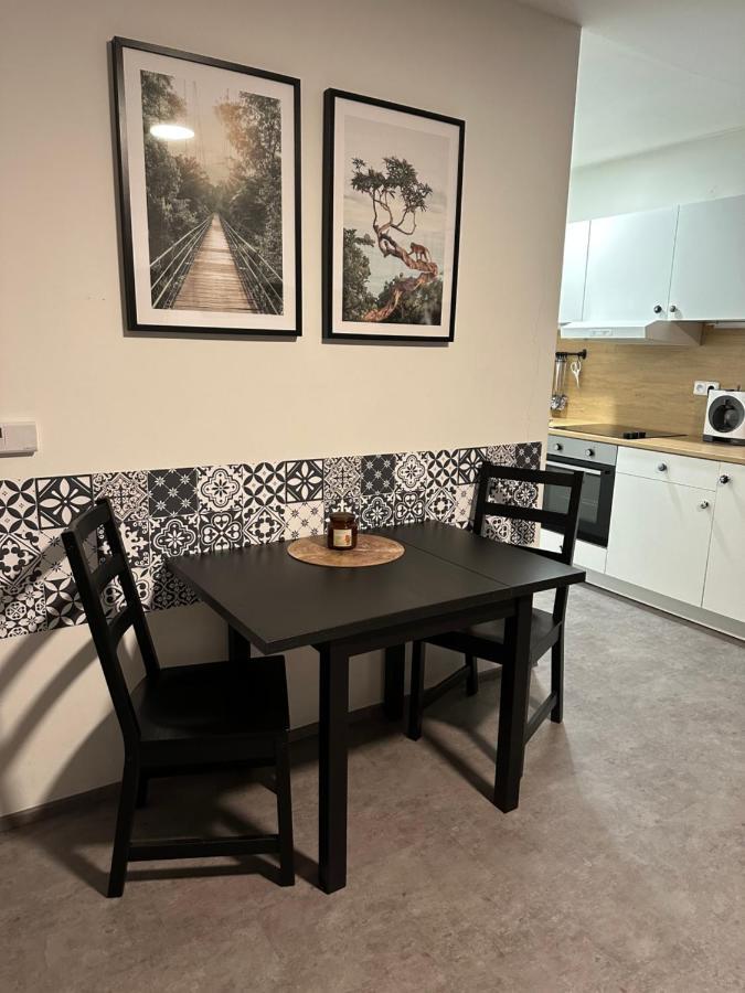 Manky Apartment *